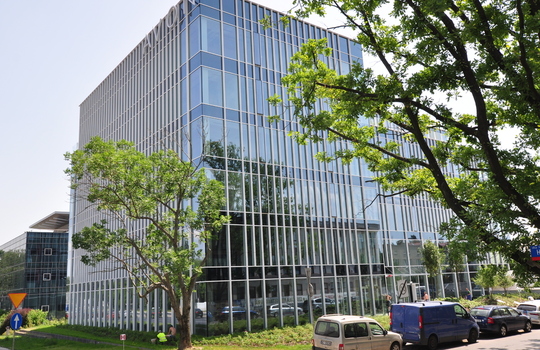 White Stone selects JLL as property manager for Celebro