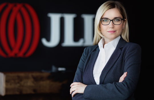 Buyers in the Tri-City purchase smaller flats, but more often for cash