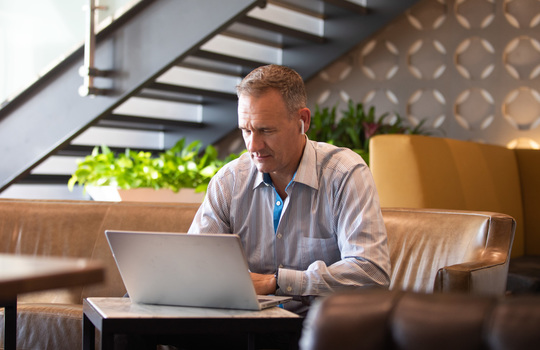 Pięć razy zmiana – czyli jak polskie biura będą ewoluować do 2030 roku