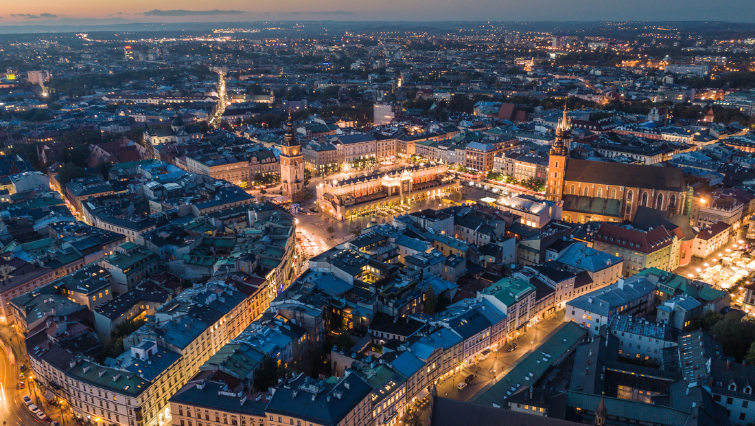 Dwa miliony pracowników znikną z rynku do 2035 roku. JLL: dla sektora usług biznesowych to nie katastrofa