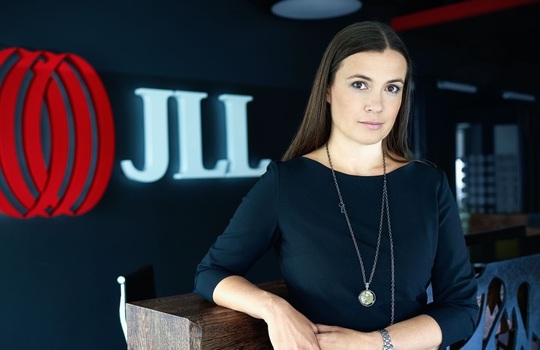 Half a million square meters leased by business services centres