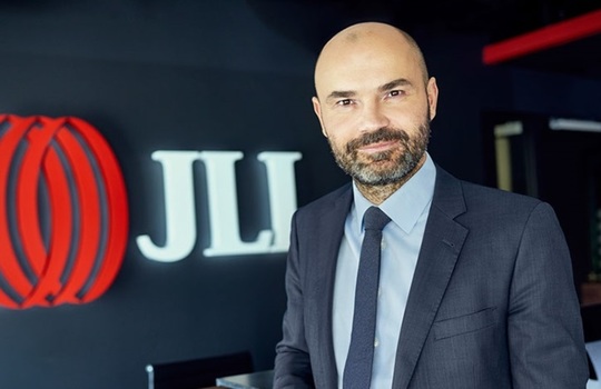 JLL and REAS to join forces