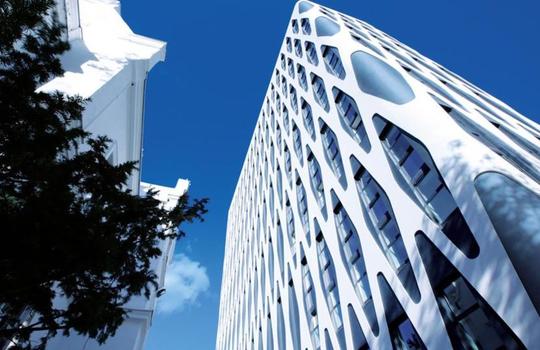 Pearson IOKI Sp. z o.o. to renew its lease agreement in Nobel Tower